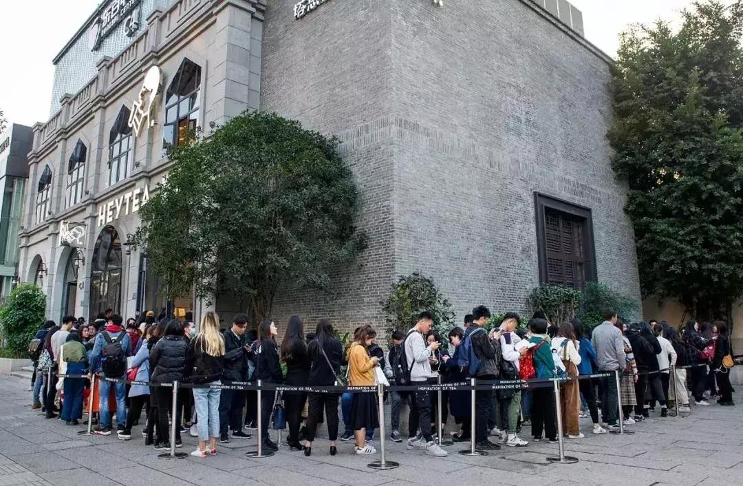 喜茶奈雪的茶争夺新式茶饮之王,新型茶饮盈利点分析