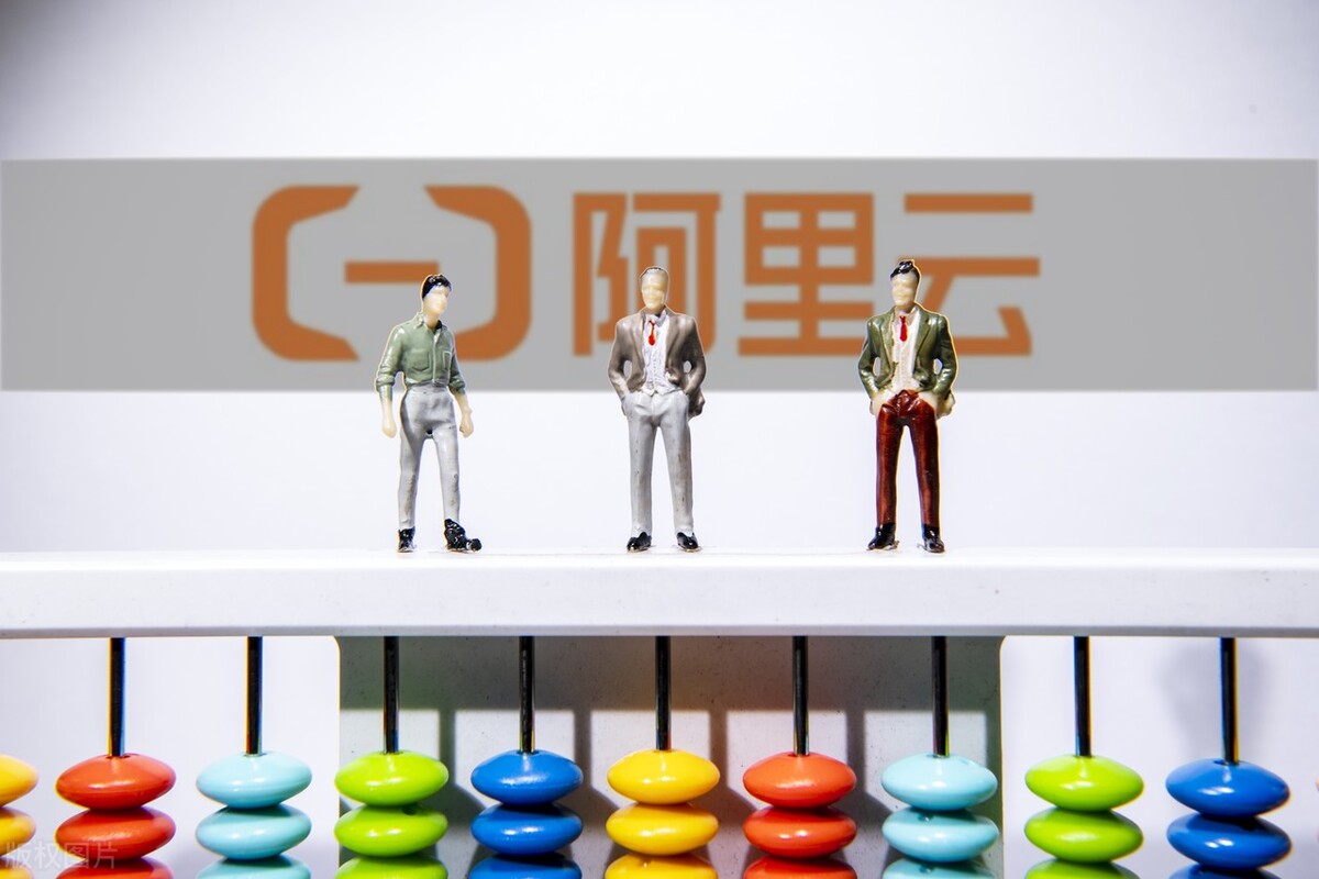 鍗庝负浜戦樋閲屼簯绔炰簤鍒嗘瀽鎶ュ憡,闃块噷浜戜笌鍗庝负浜戞湭鏉ヨ皝鏈夋湜绗竴