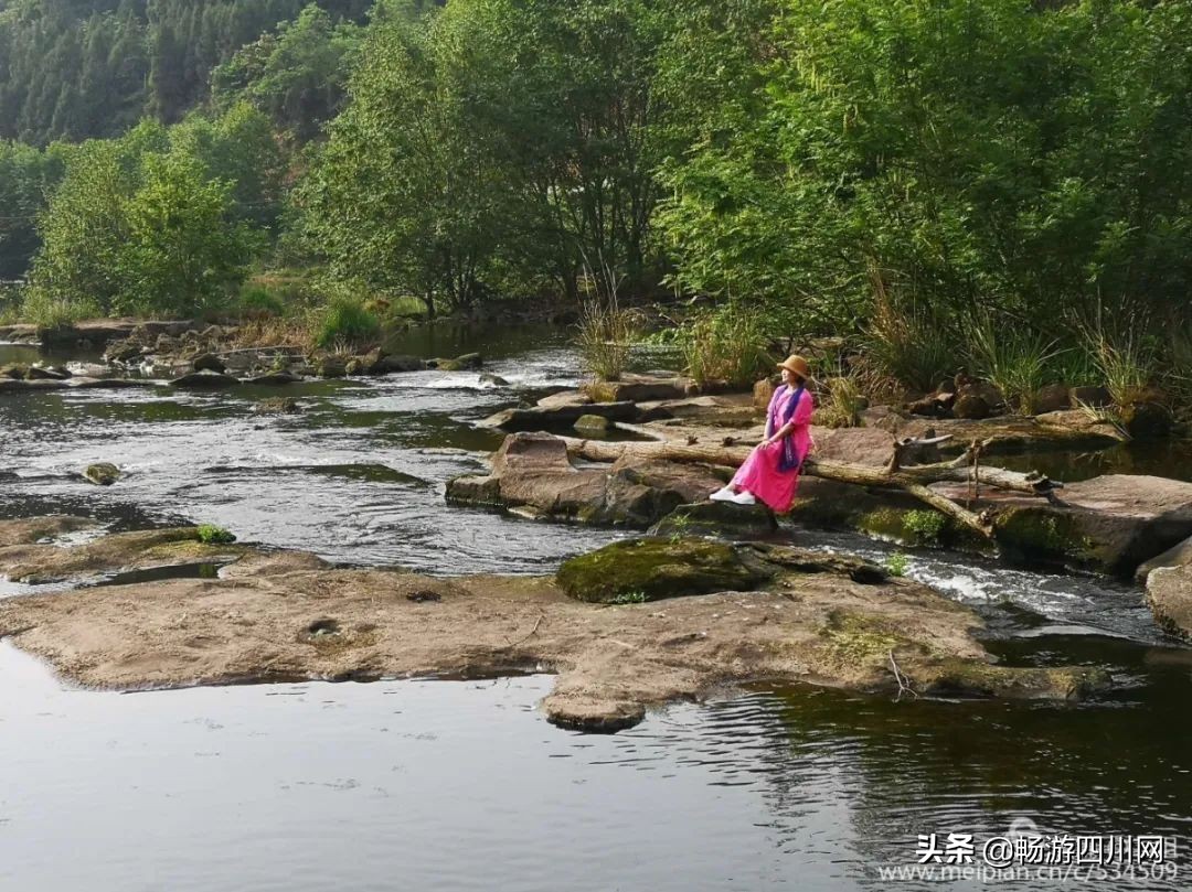 成都黄果树瀑布周边景点,成都瀑布玩水一日游