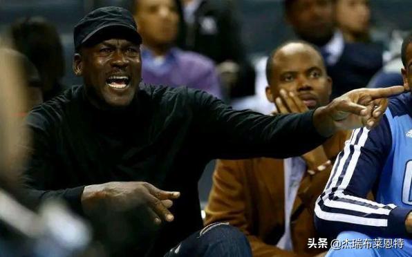 乔丹和姚明的篮球对决,57岁乔丹身价