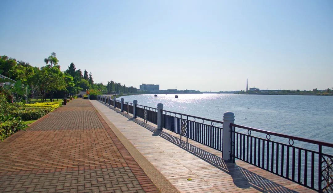 东莞汇景酒店足浴,东莞汇景酒店住宿攻略