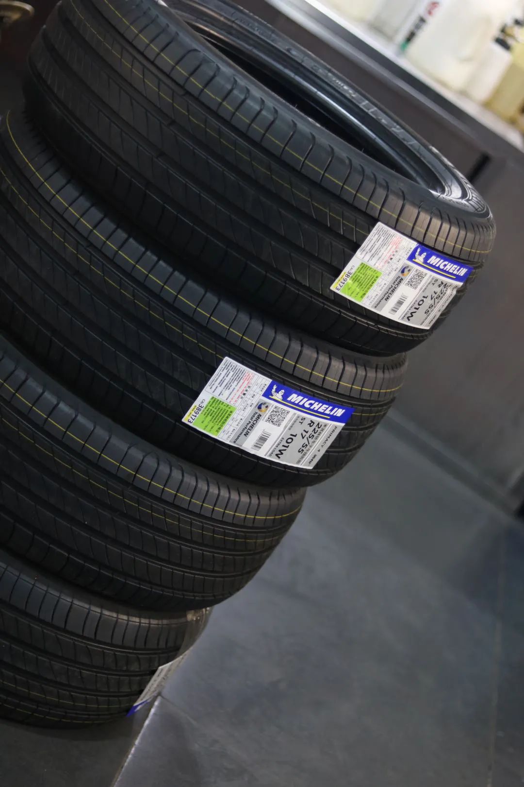 怪兽修车:翻新一辆2005年凌志LS430,当年百万经典车,满血复活