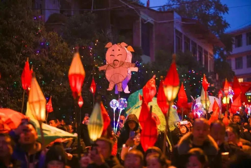 遂宁送龙虾,蓬溪送蛴蟆的由来