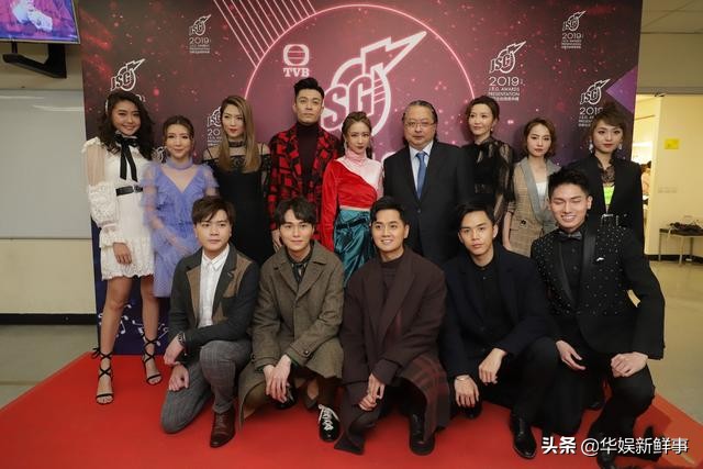 邓小巧相信一切是最好的安排,中国好声音邓小巧选择了哪位导师