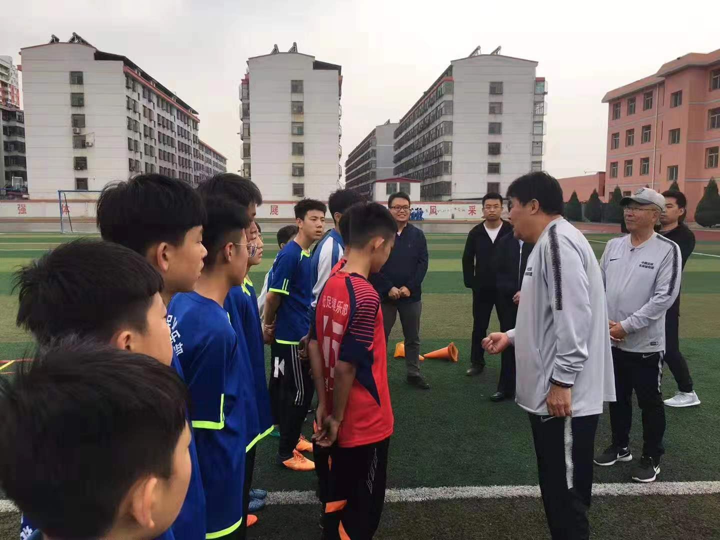 迟尚斌教练团队,迟尚斌当教练多少年