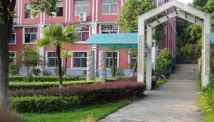 上高最好的高中,上高县芦洲中学