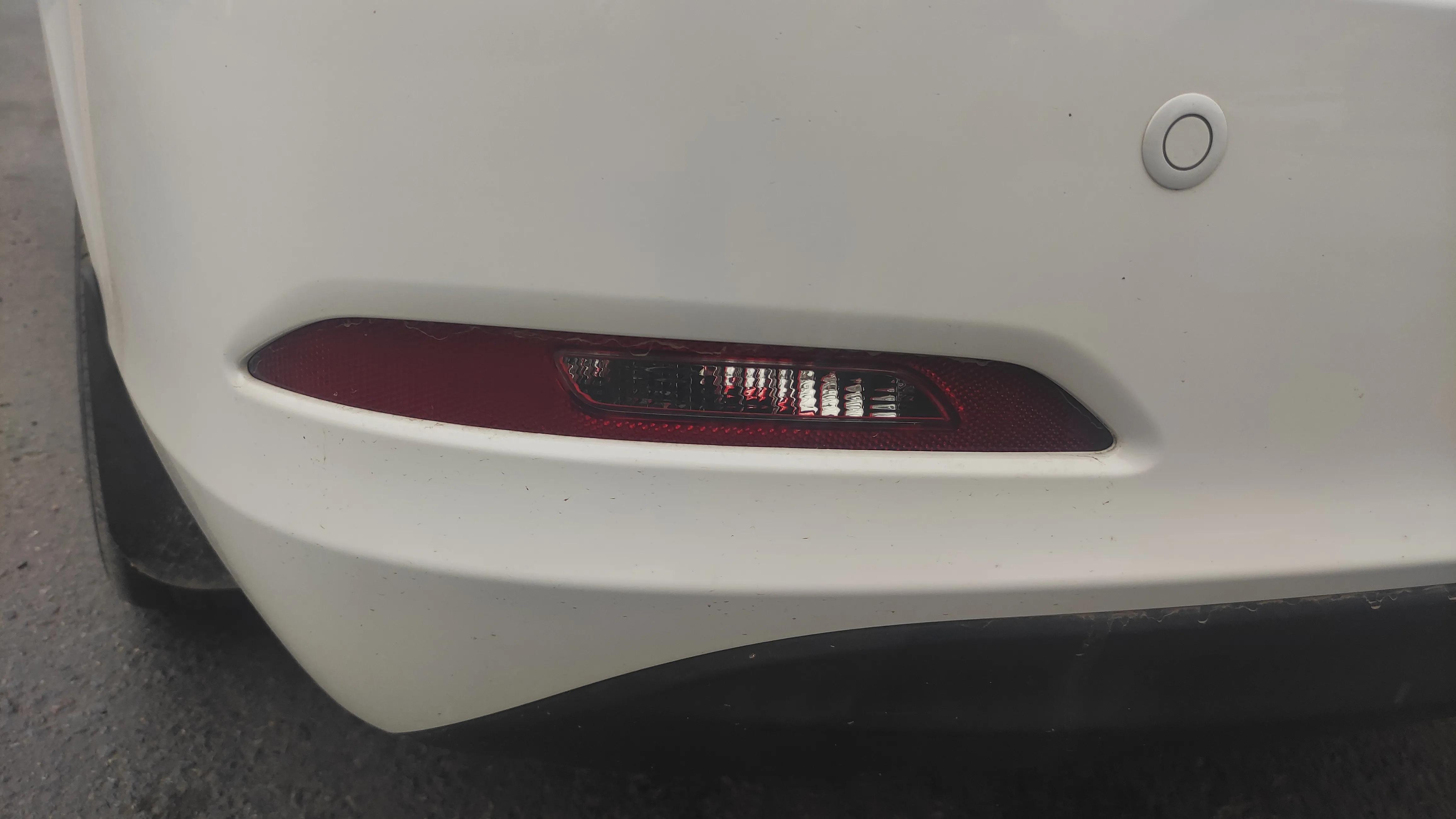 逸动豪华手动版,逸动手动豪华版白色