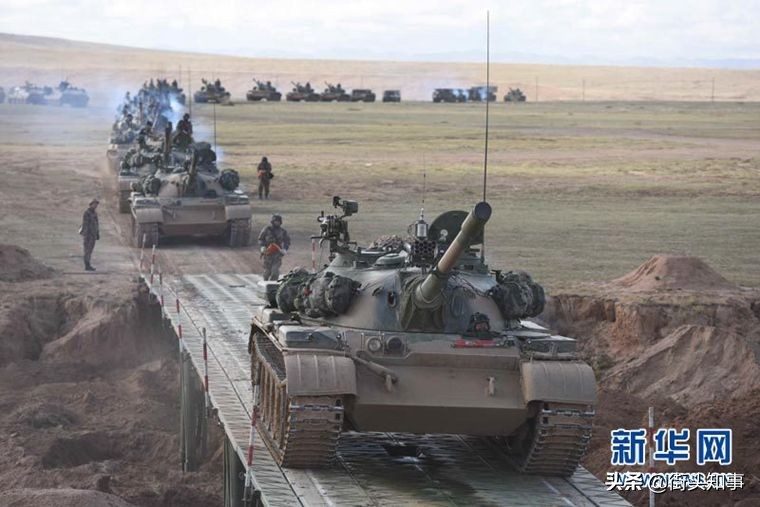 轻型坦克与重型坦克有什么区别,轻步兵的坦克