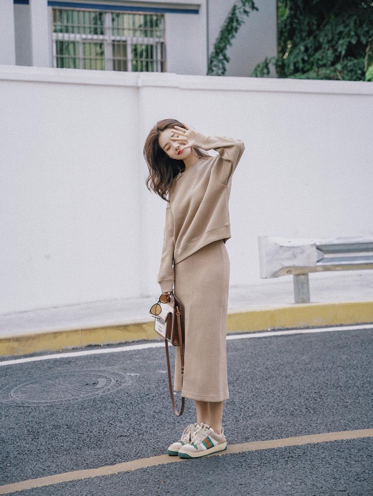 拍照好看的手部姿势,手部拍照100种姿势