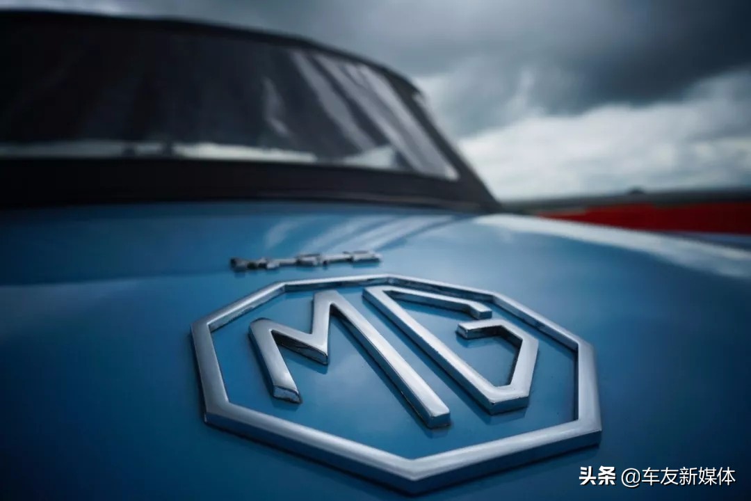 mg名爵为啥被称为屌丝车,复古英伦风格的经典名爵mg7