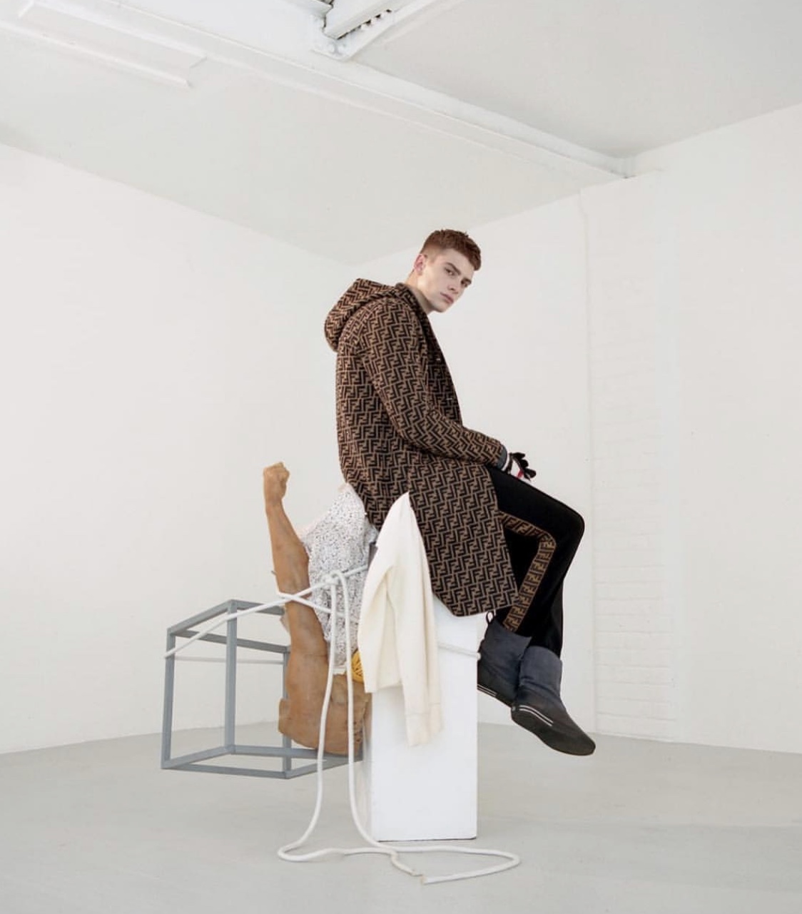 嫁给Fendi的99年英国男孩——BenSherrell