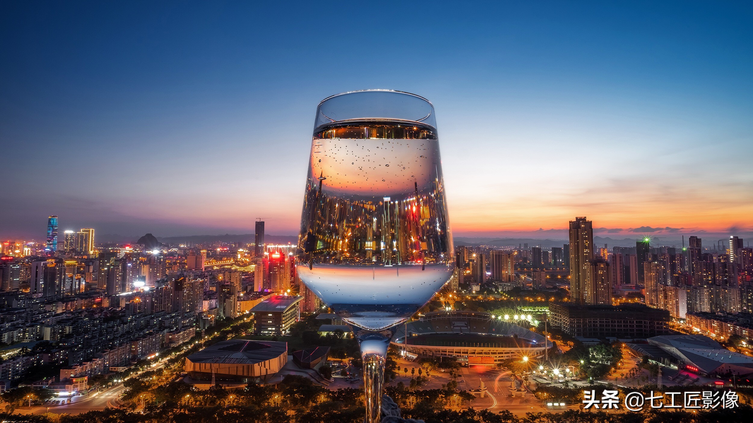 七工匠12mmf2缺点,七工匠12mmf2.8拍星空