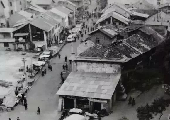 80多岁老人家眼睛看不清,80岁老人眼睛看东西雾蒙蒙