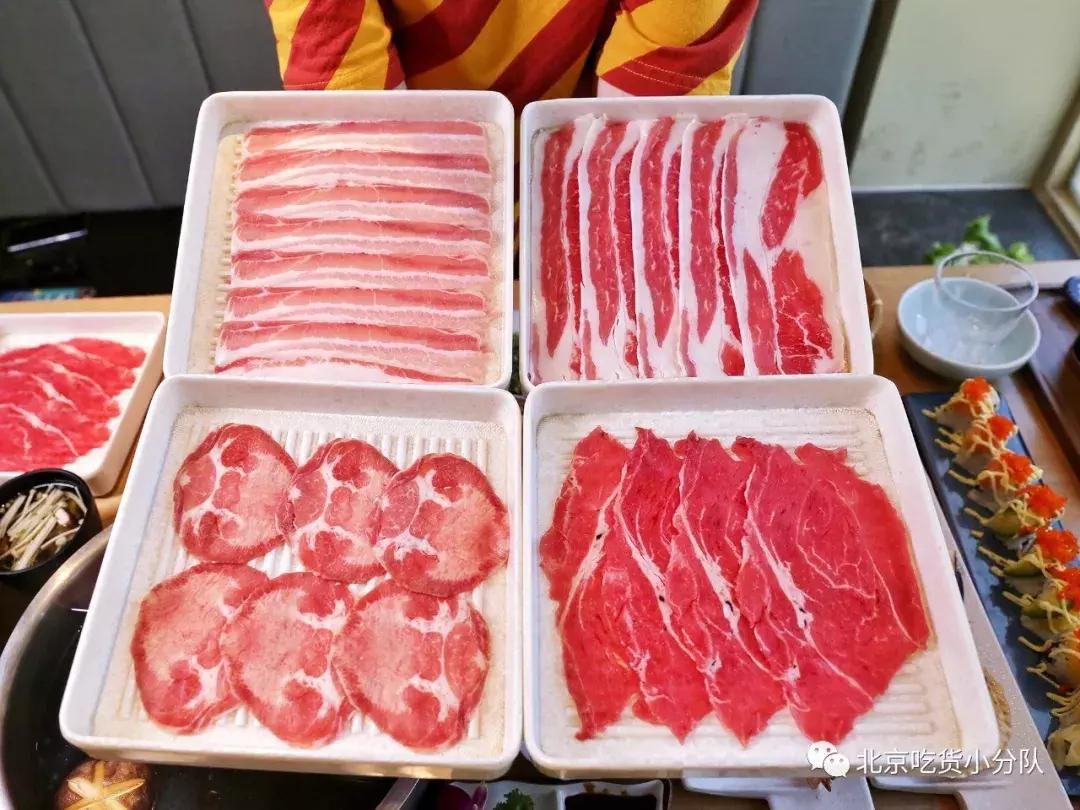 给自助餐老板上一课抖音,吃自助给老板上一课抖音