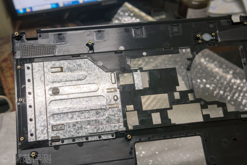 转轴断了维修多少钱,联想y400拆散热铜导管