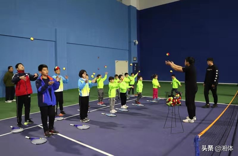 爱动巅峰壹网球俱乐部,爱动巅峰网球俱乐部