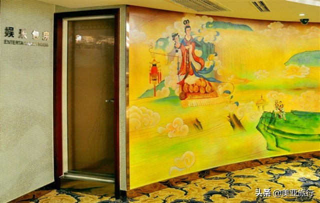 在三峡上移动的星级酒店——三峡游*大轮**盘点(中篇)