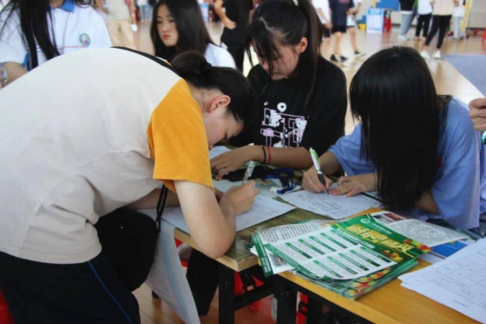 为什么选择报考杭电,浙大学生报杭电