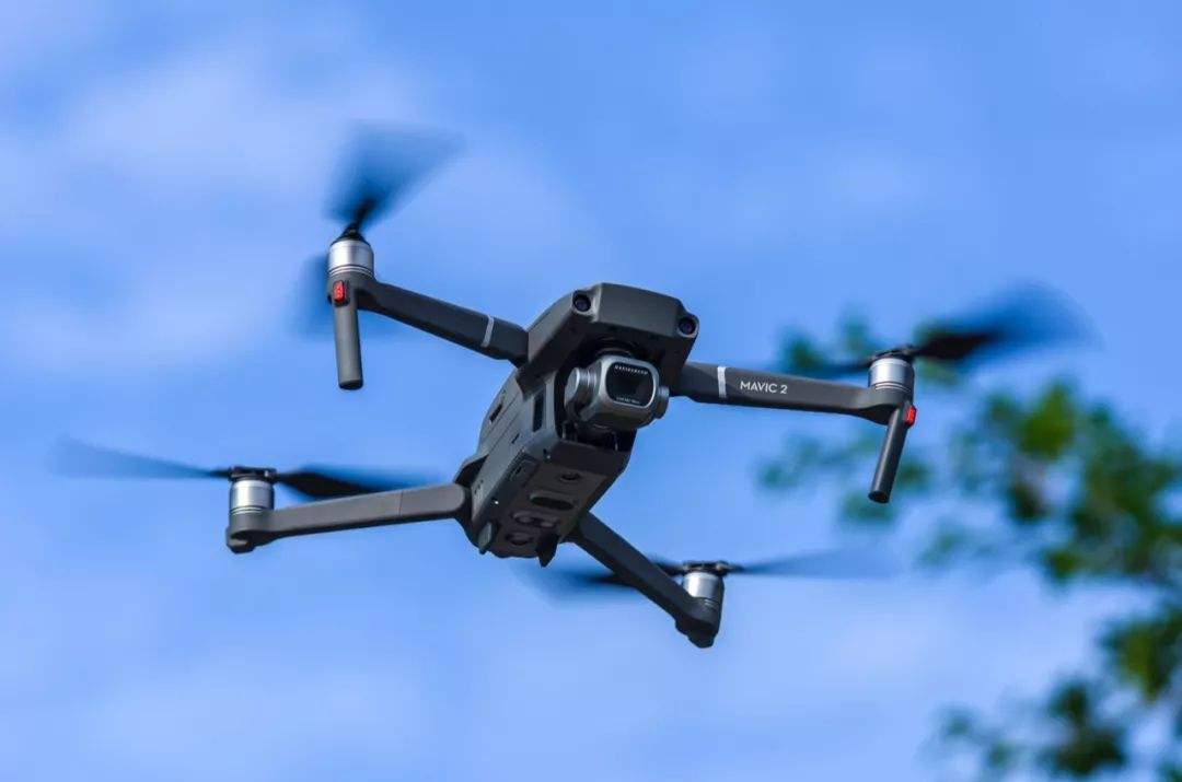 大疆垄断,垄断全球80%市场