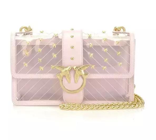 去年的包包配不上今年的自己,去年买的包已经配不上今年的你了