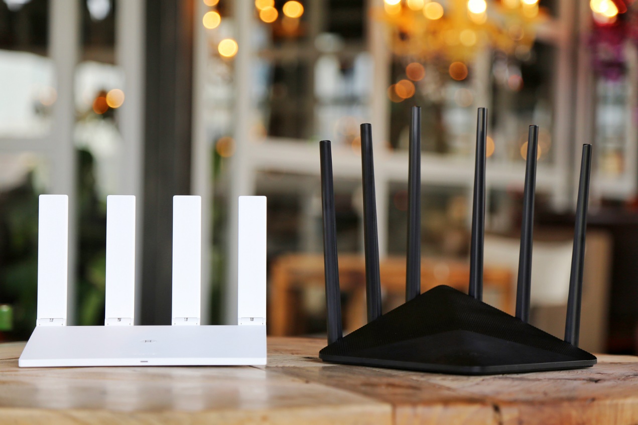 路由器双千兆和全千兆哪个好,华为和tplink的千兆路由器哪个好