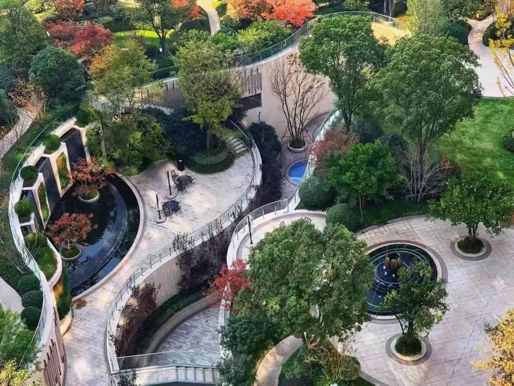 筚路蓝缕玉汝于成出处,筚路蓝缕玉汝于成