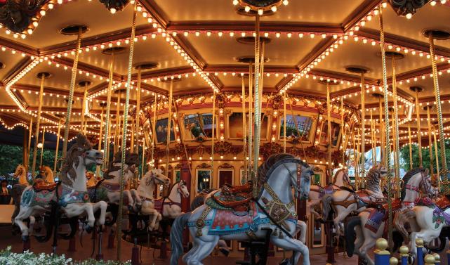 瓦房店·高发上东壹号首届全球美食狂欢节来啦！9月13日盛大开幕