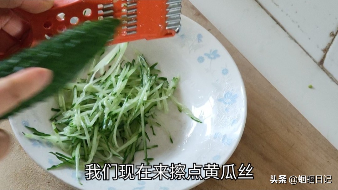 自己在家做面筋的教程,最简单的面筋做法不用酵母