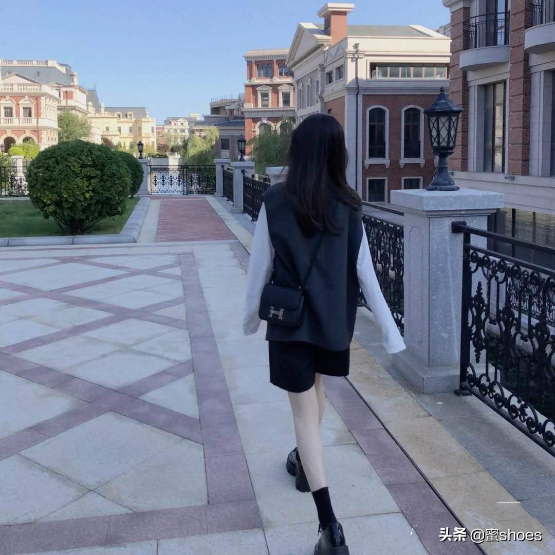 杨幂江疏影粉色,杨幂江疏影艳压全场