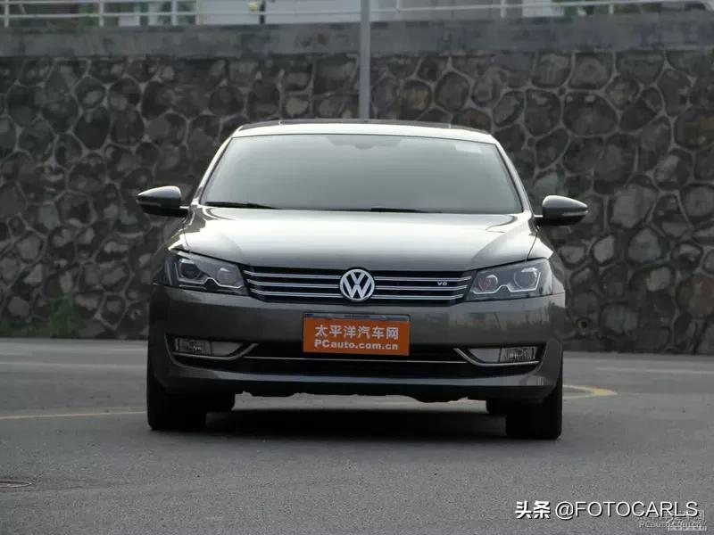 大众帕萨特3.0v6旗舰版,大众帕萨特2023最新款顶配落地价