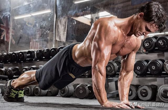 如何有效增手臂围度,新手增肌如何快速增大纬度