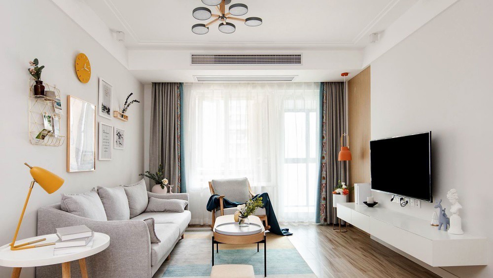 别做占位置的落地柜了，打柜子记得悬空70cm，清爽干净又显空间大