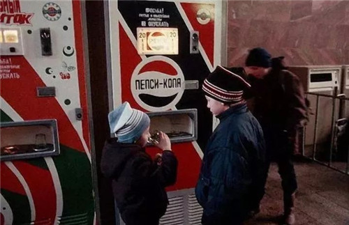 百事可乐全球第六舰队,百事可乐被破坏