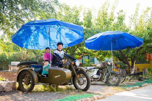 带娃出门小妙招,带娃出门时你有什么安全小妙招