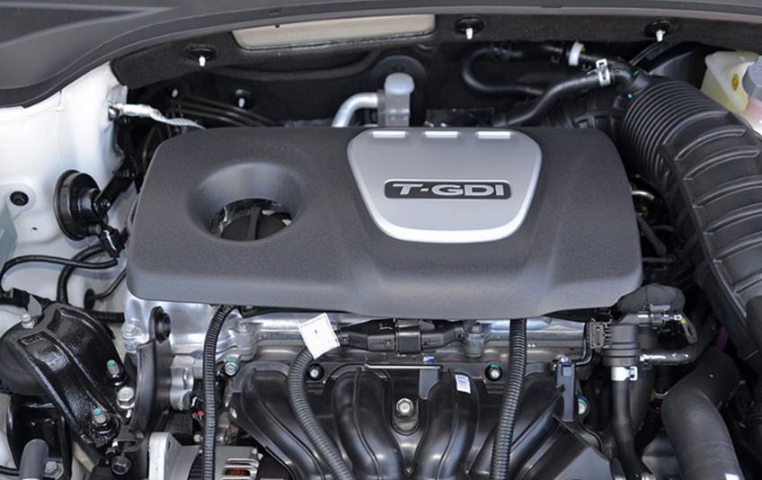 奇瑞与吉利谁强,有钱买吉利没钱买什么车子