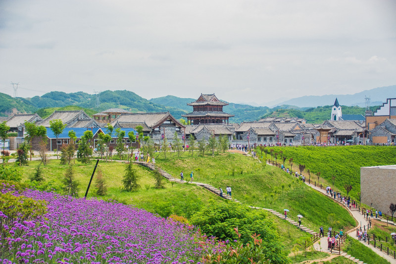 西安有个影视基地叫什么,西安不务正业的电影基地