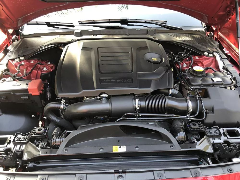 2020捷豹xel问题真的很多吗,捷豹xel2020款对比凯迪拉克ct5