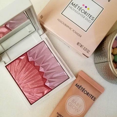 甜美系列来啦今日份美妆穿搭,2021秋冬潮流穿搭美少女