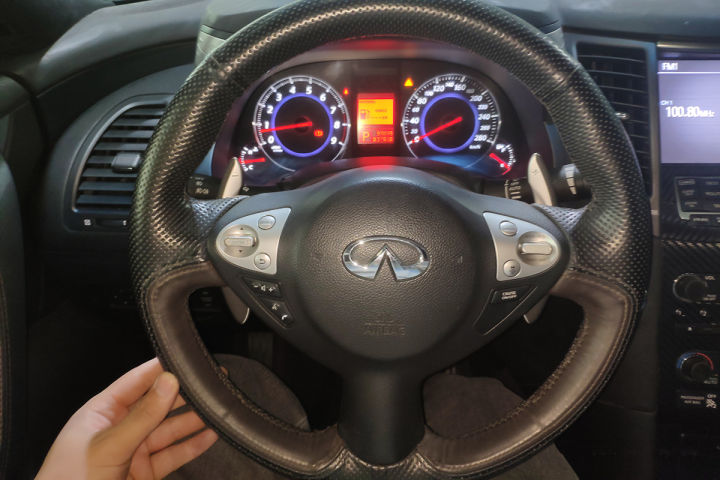 英菲尼迪fx35最容易哪里进水,英菲尼迪fx35天窗漏水底板全是水