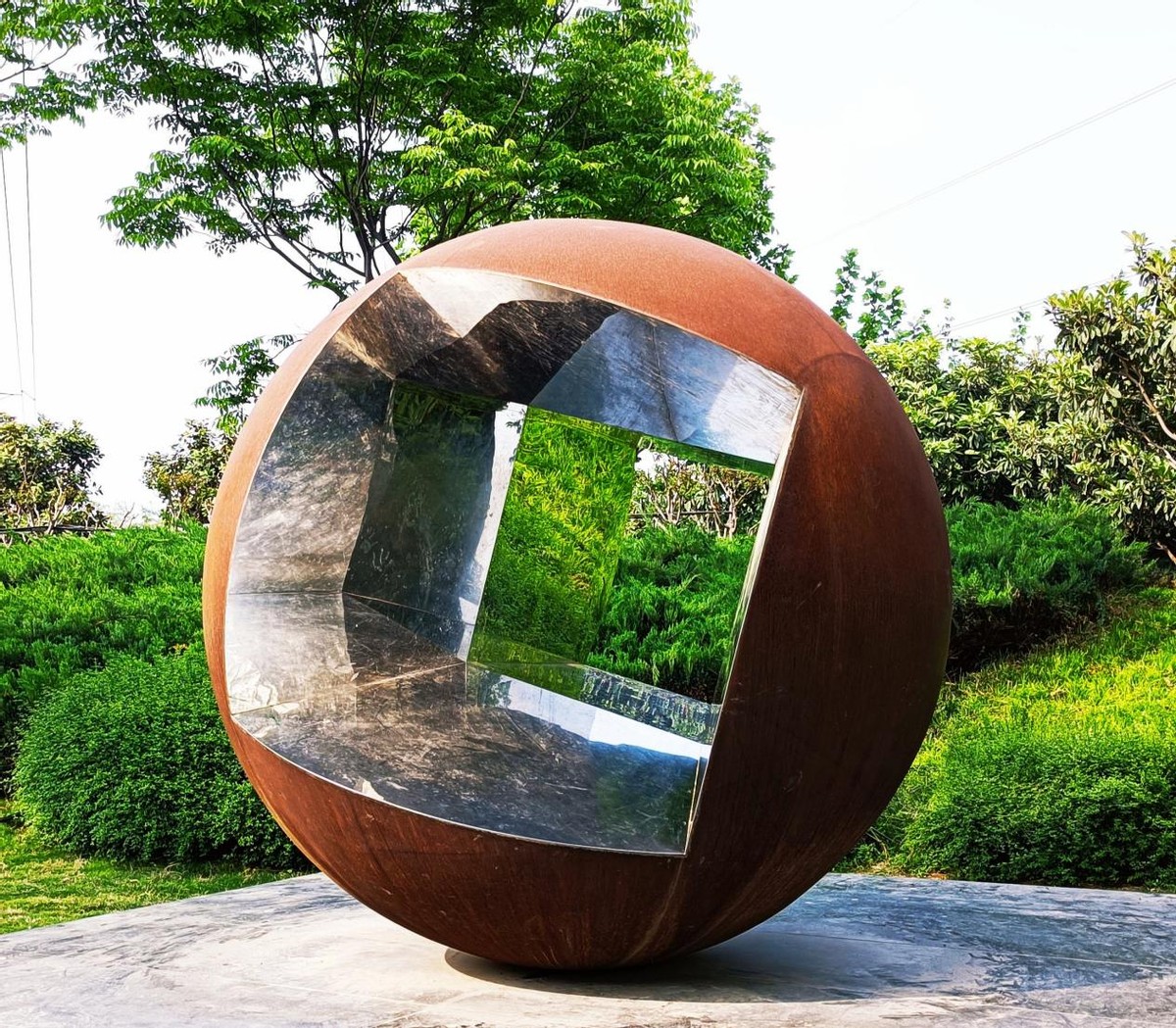 第十三届全国美展雕塑展,中国美术馆首届全国雕塑艺术展