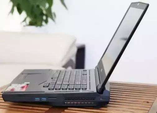 又轻又好用的游戏本,又轻又薄的游戏本