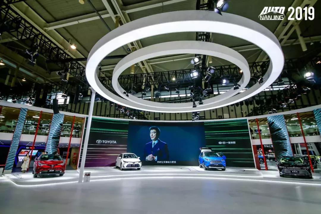 与国同庆扬帆起航,与国共庆视频