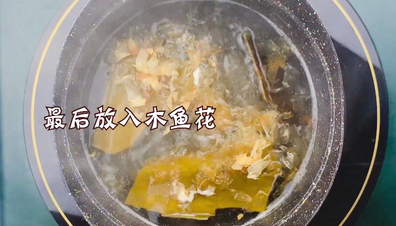 老东北美食高汤的熬制方法,日本高汤的熬制方法