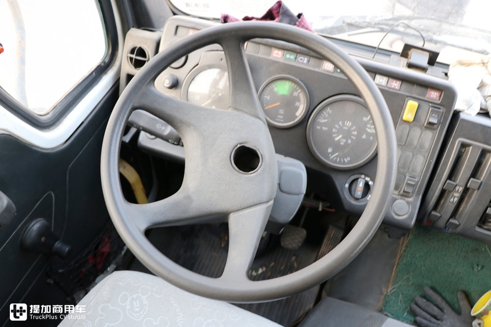 奔驰技术合集,奔驰新一代卡车图片