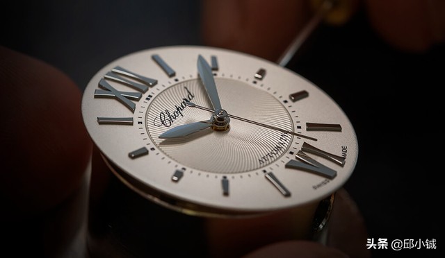 流动的钻石背后，都有着一位的“音乐男神”