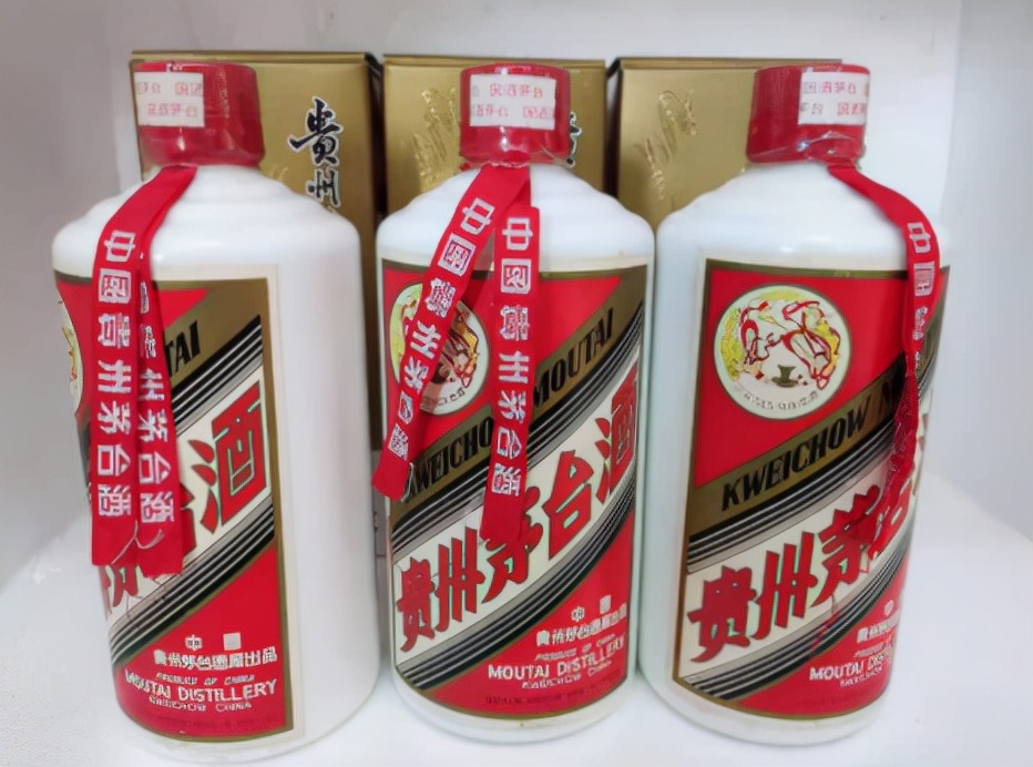 中国白酒在国外被嫌弃,为什么国内的白酒便宜