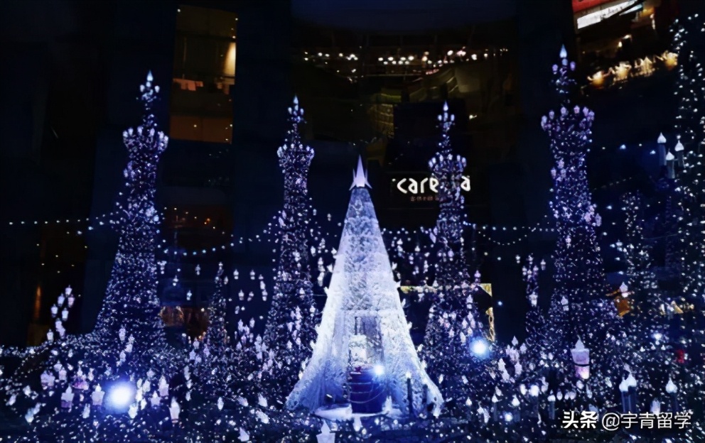 在日本怎么度过圣诞节 (去过日本的人是怎样过圣诞节的)