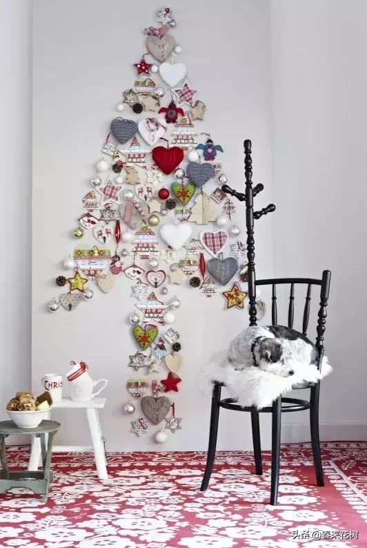 圣诞树是圣诞节的必备装饰,圣诞节最简单装饰