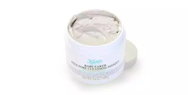 不建议买的10种护肤品,最不值得买的四种护肤品