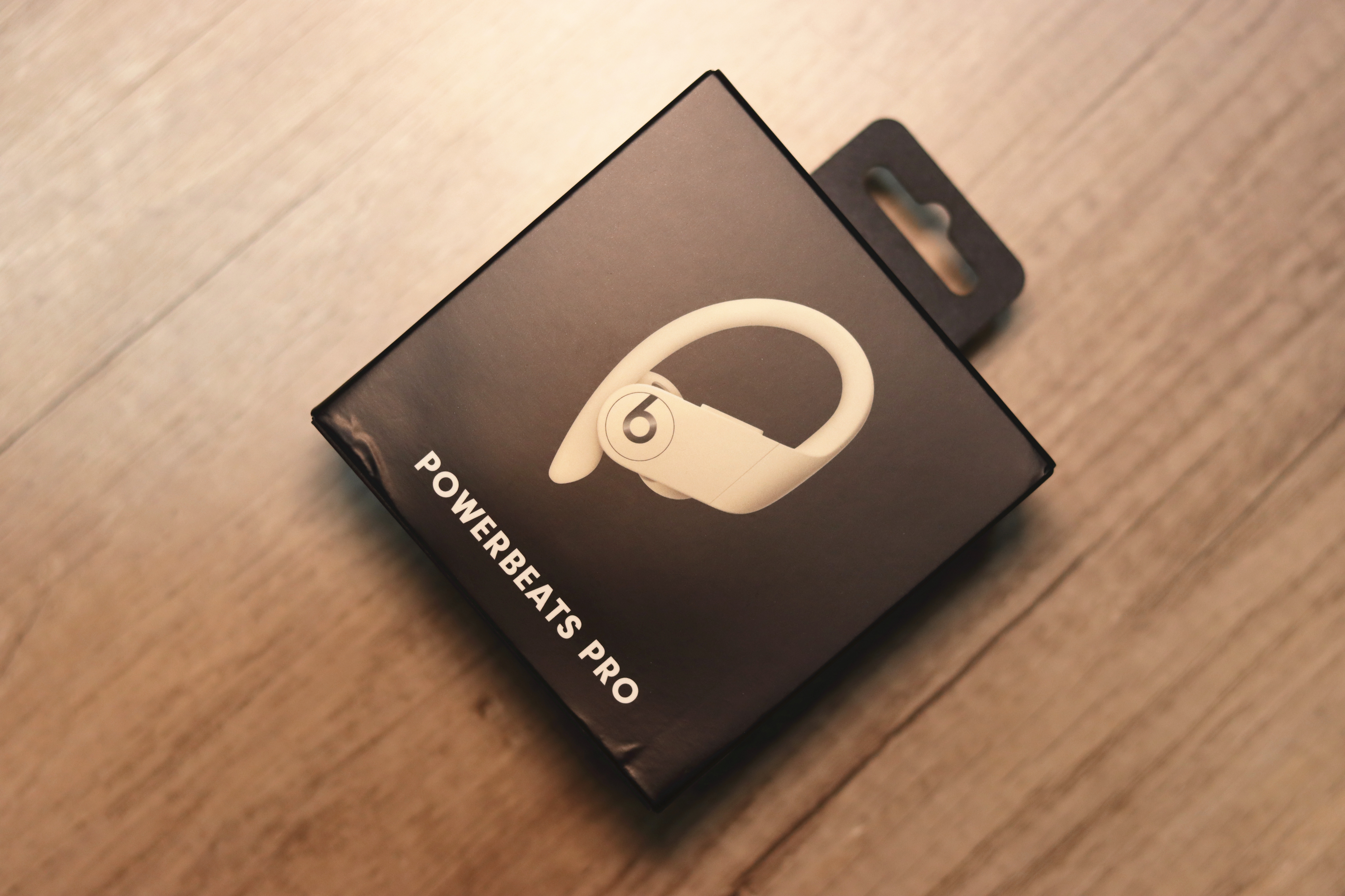 beatspowerbeatspro上手体验,beatspowerbeatspro沉浸式开箱